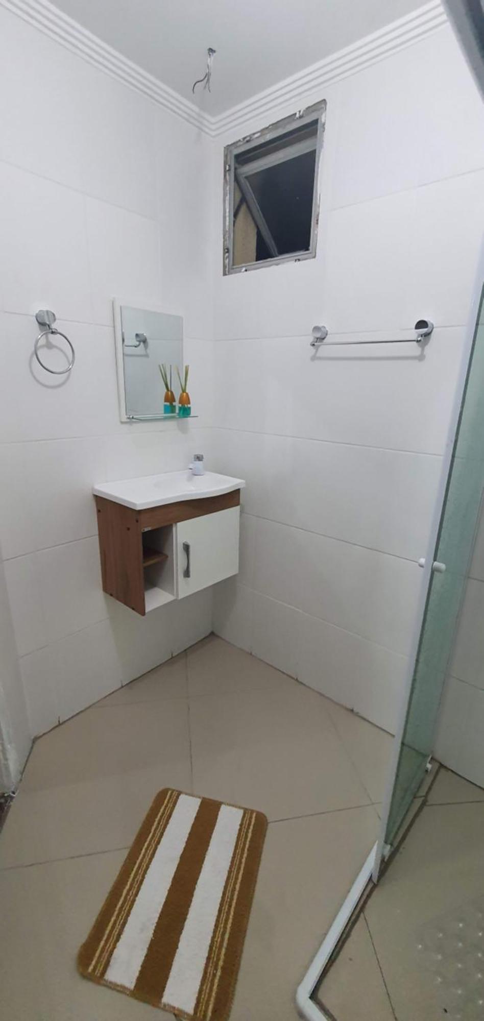 Appartement 100 Metros Da Praia - Apto Completo - Wifi - Estacionamento à São Vicente Extérieur photo